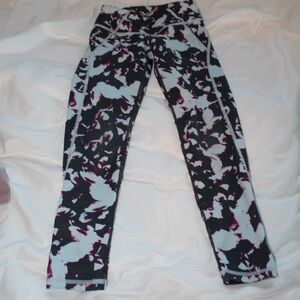 Zell high waisted pocket leggings